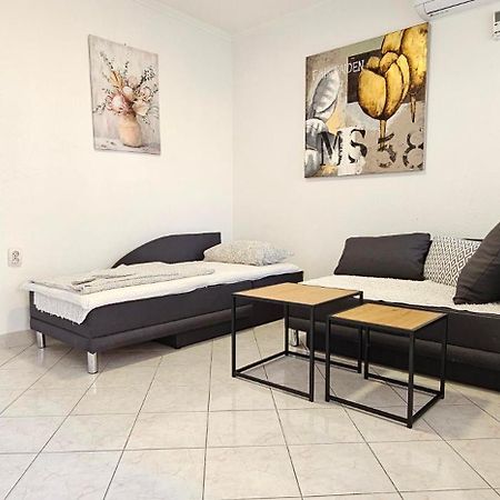 Apartment Vlado Vrsar Ngoại thất bức ảnh