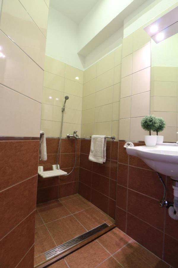 Apartment Vlado Vrsar Ngoại thất bức ảnh